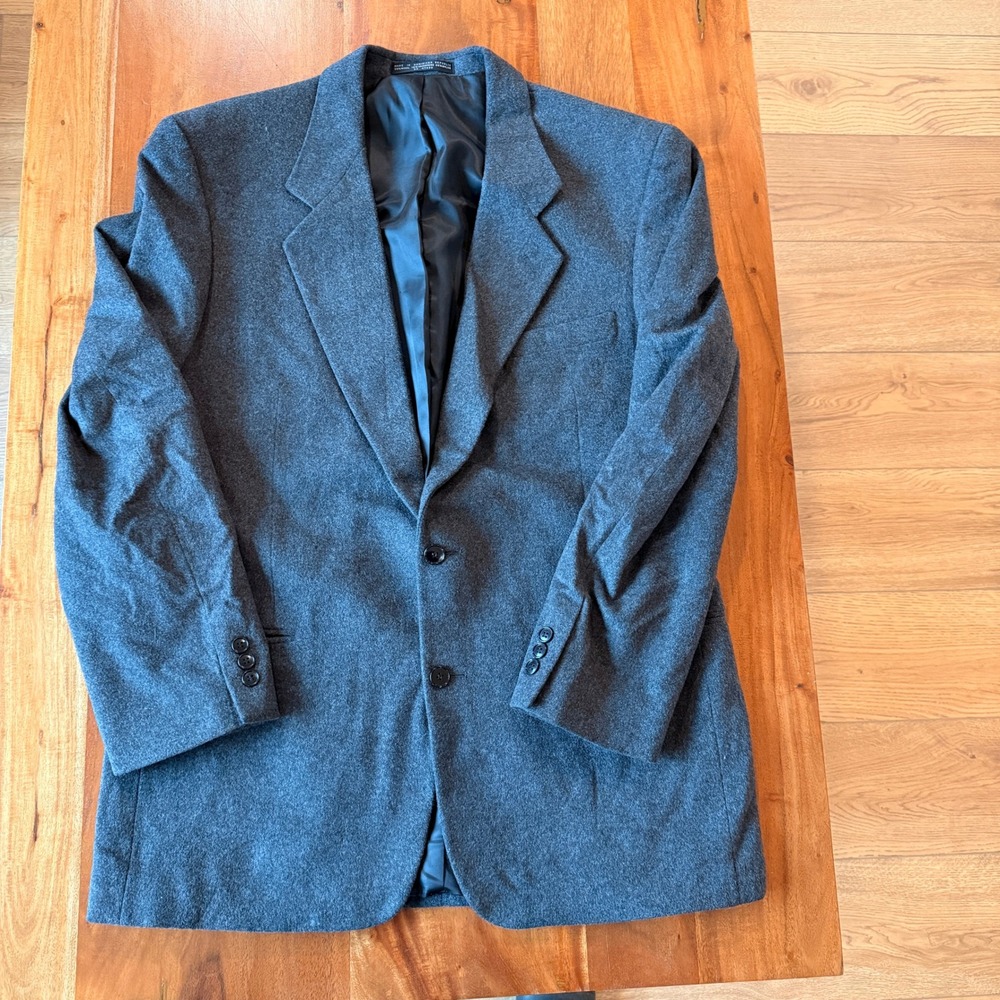 Albert Nipon Men's‎ Gray Cashmere/Wool Blend 2 Button Jacket 44L